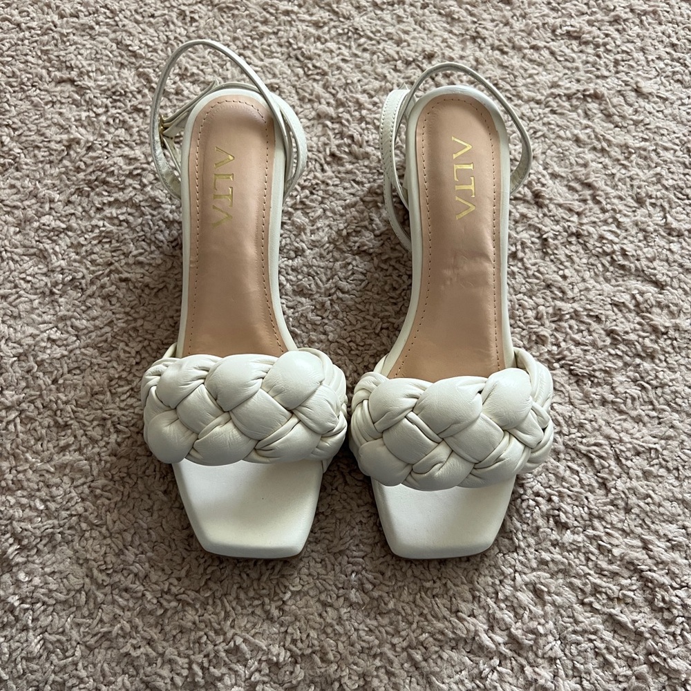 Alta White Chunky Heel